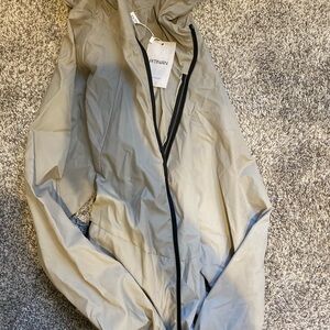 Women’s lightweight rain jacket NWT